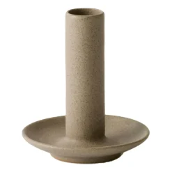 Lou ljusstake, Sand