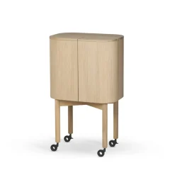 Loud barskåp på hjul, Light oiled oak